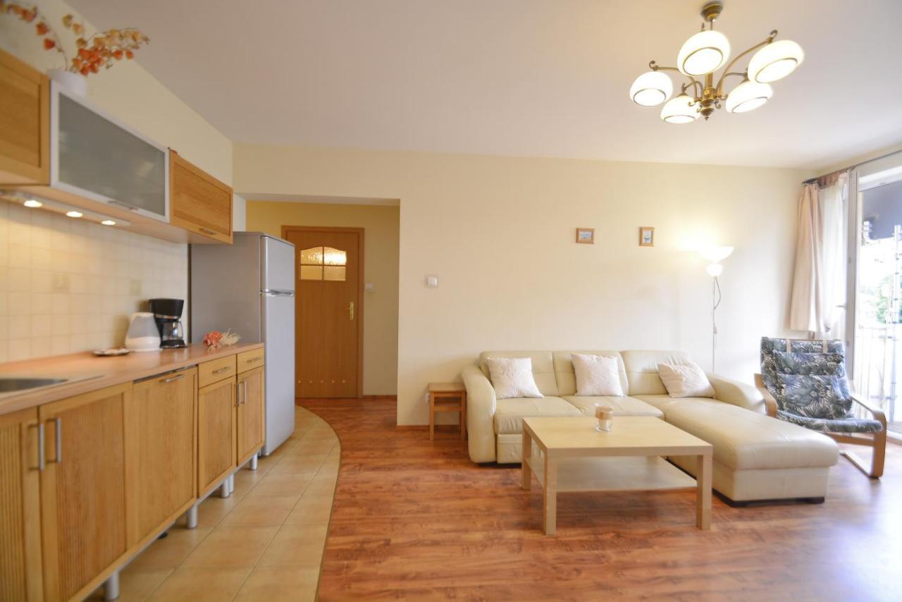 Apartamenty Bryza - Apartament Przylesie 14B Dla 6 Osob, Parking シフィノウイシチェ エクステリア 写真