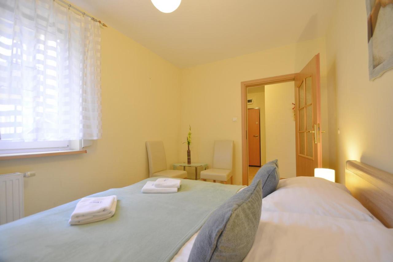 Apartamenty Bryza - Apartament Przylesie 14B Dla 6 Osob, Parking シフィノウイシチェ エクステリア 写真